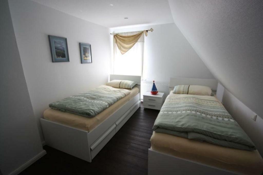 Hus Wattkieker 7B Villa Husum  Eksteriør billede